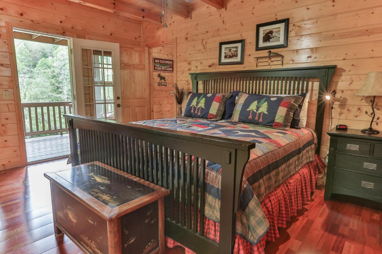 Heaven On The Toccoa Where You Will Enjoy The Sites And Sounds Of The Toccoa River Mineral Bluff Dış mekan fotoğraf