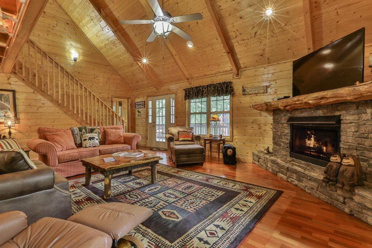 Heaven On The Toccoa Where You Will Enjoy The Sites And Sounds Of The Toccoa River Mineral Bluff Dış mekan fotoğraf