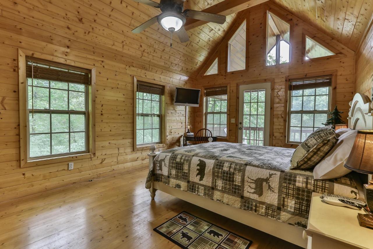 Heaven On The Toccoa Where You Will Enjoy The Sites And Sounds Of The Toccoa River Mineral Bluff Dış mekan fotoğraf
