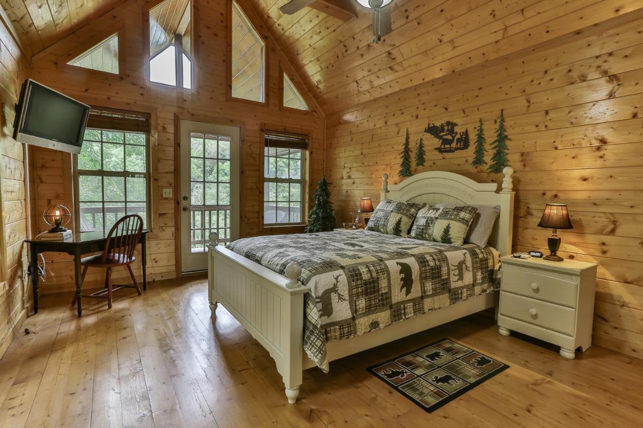 Heaven On The Toccoa Where You Will Enjoy The Sites And Sounds Of The Toccoa River Mineral Bluff Dış mekan fotoğraf